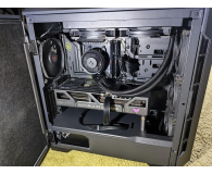 Jakub - ASUS GeForce RTX 5080 TUF Gaming OC 16GB GDDR7 DLSS4 Test ASUS GeForce RTX 5080 TUF Gaming OC 16GB GDDR7 DLSS4