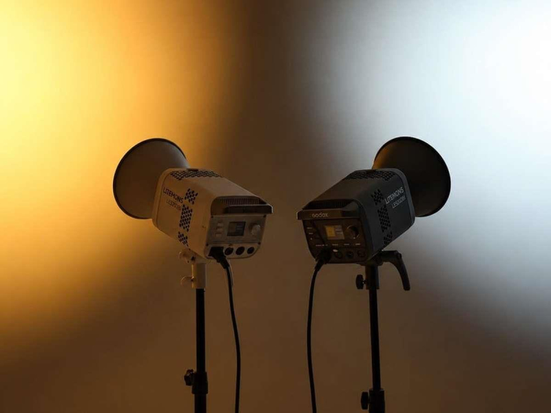 Godox Litemons LE300Bi