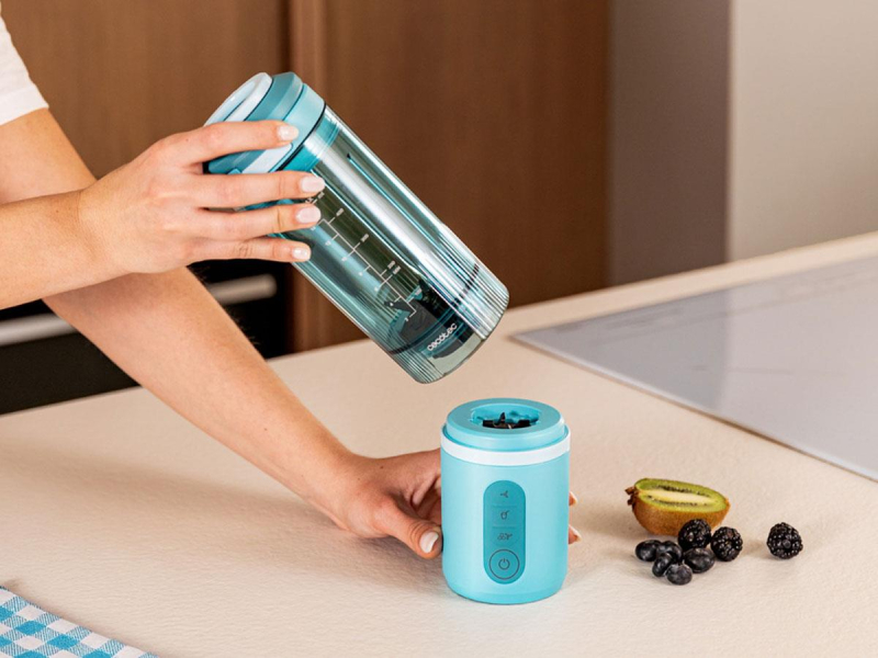 Cecotec Blender personalny Power Titanium Shake2Go Lagoon