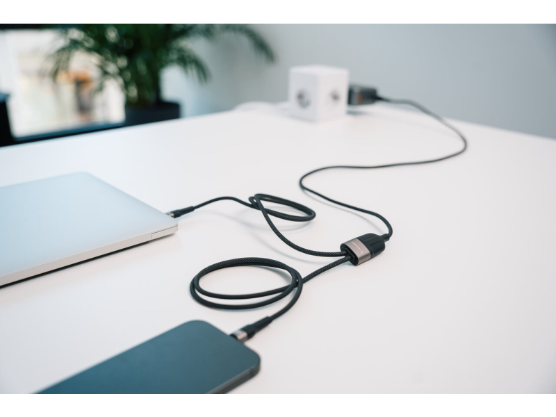 Verbatim Sync & Charge USB-C to Dual USB-C cable 100W 150 cm