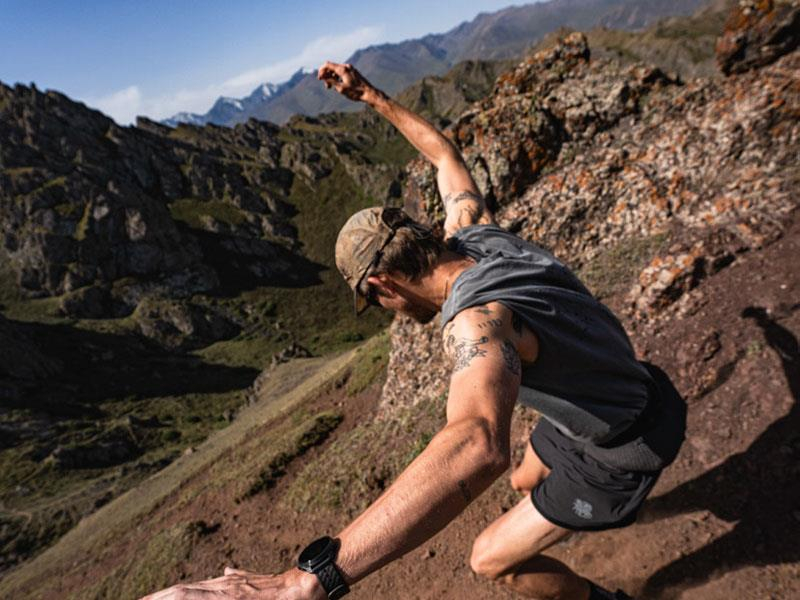 Monitorowanie zdrowia Suunto RACE 3S