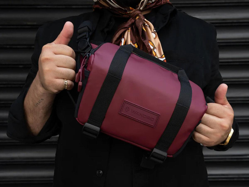 WANDRD ROGUE Sling 4L Rhone Burgundy