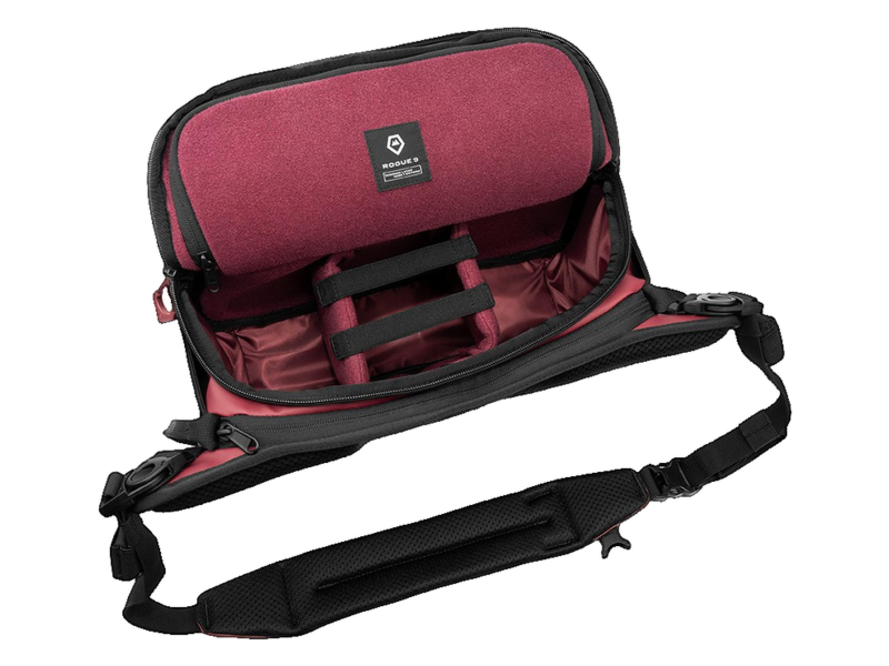 WANDRD ROGUE Sling 9L Rhone Burgundy