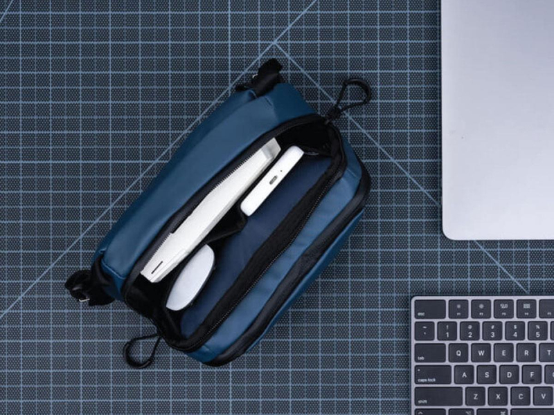 WANDRD Tech Bag Large Aegean Blue