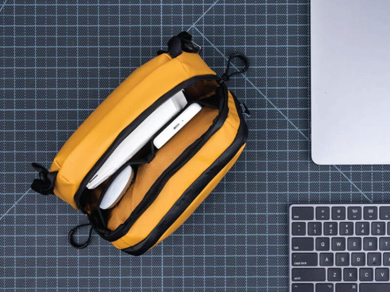 WANDRD Tech Bag Large Dallol Yellow