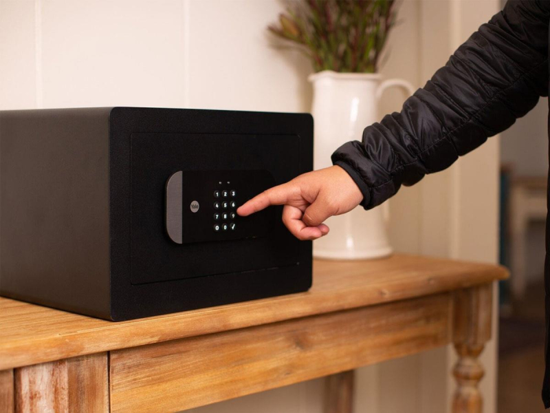 Yale Smart Safe