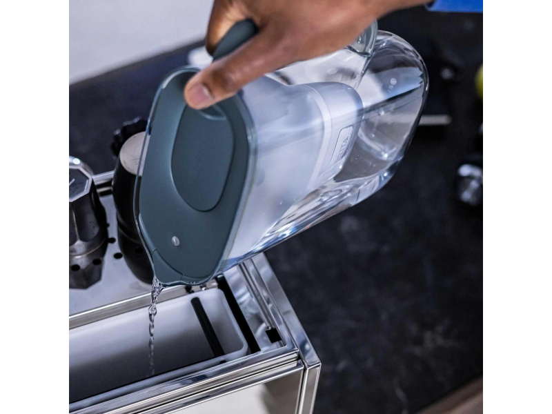 Brita Brita Style Essential 2,4l grafit