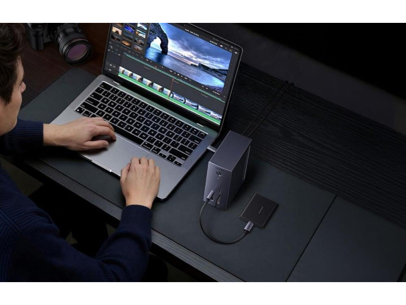 UGREEN Stacja dokująca CM923 USB-C/HDMI 3xUSB USB-C RJ45 SD/TF M.2