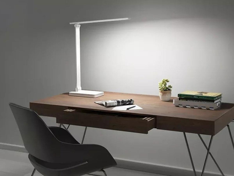 Lepro Lampa biurkowa 310001 800lm (biała)