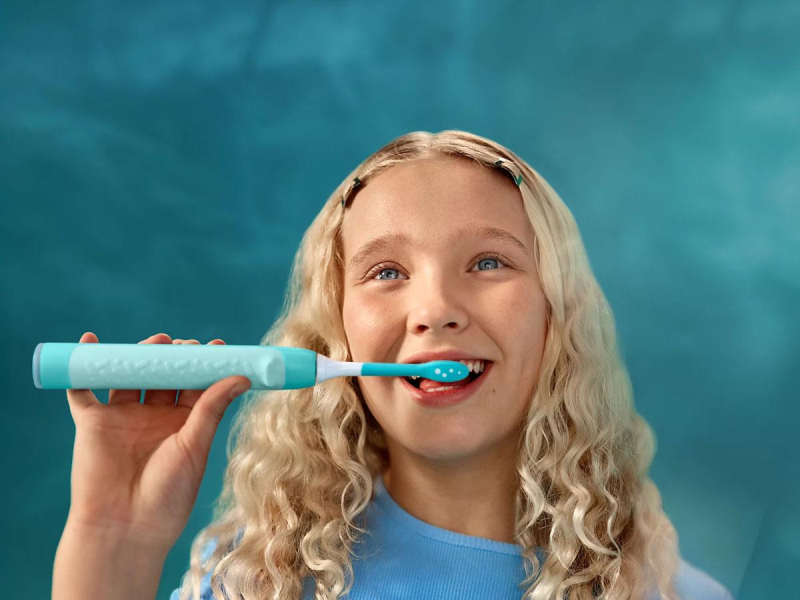Philips Sonicare Szczoteczka soniczna for Kids Smart HX6600/13 (błekitna)