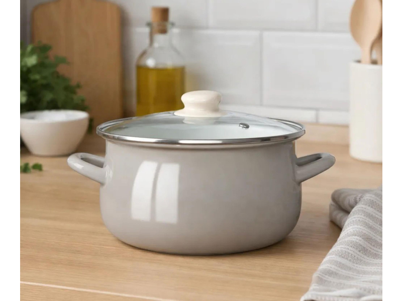 Altom Garnek emaliowany 16 cm z pokrywą szklaną 1,3l taupe