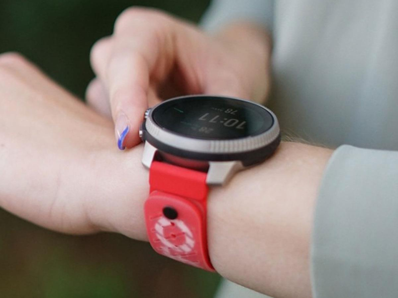 Suunto 22mm Athletic 5 Silicone Strap Lava Red S+M