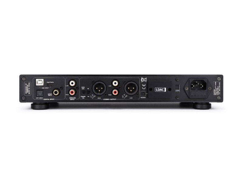 Questyle CMA Eighteen Master - Wzmacniacz słuchawkowy z DAC