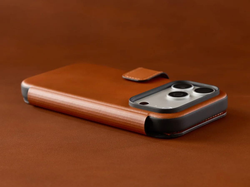 Nomad Modern Leather Folio do iPhone 18 Pro / 17 Pro MagSafe (sadd)