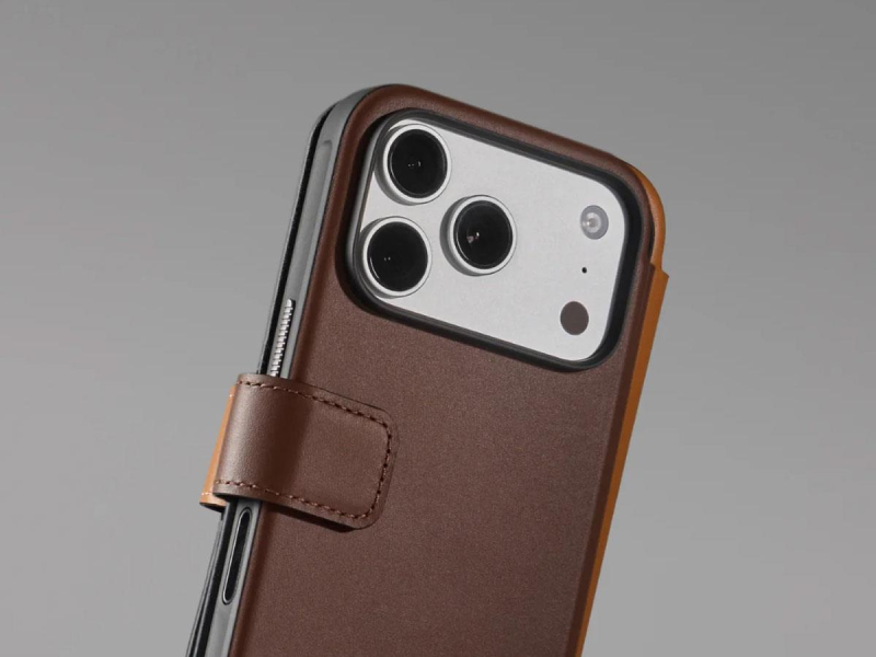 Nomad Modern Leather Folio do iPhone 18 Pro / 17 Pro MagSafe (brązowy)