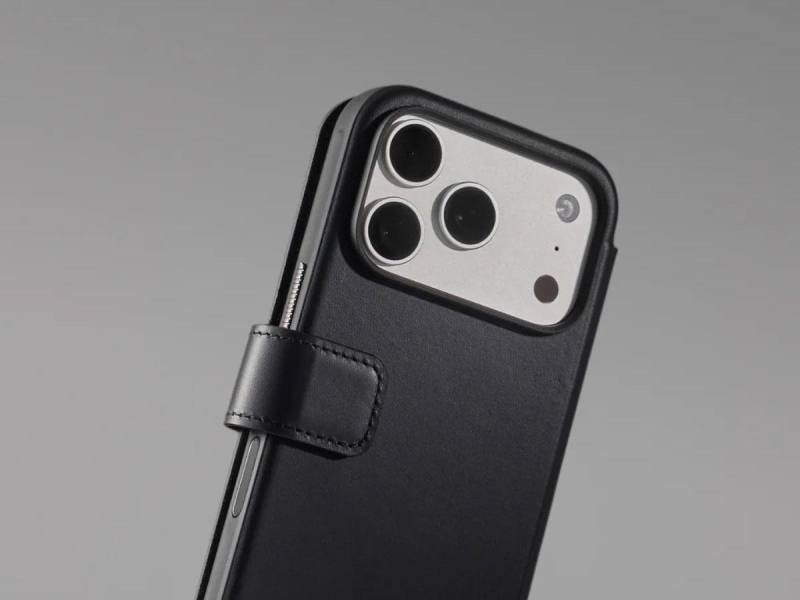 Nomad Modern Leather Folio do iPhone 18 Pro / 17 Pro MagSafe (czarny)