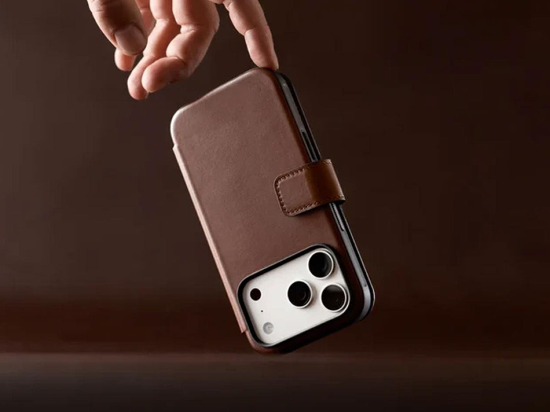 Nomad Modern Leather Folio do iPhone 18 Pro Max / 17 Pro Max MagSa