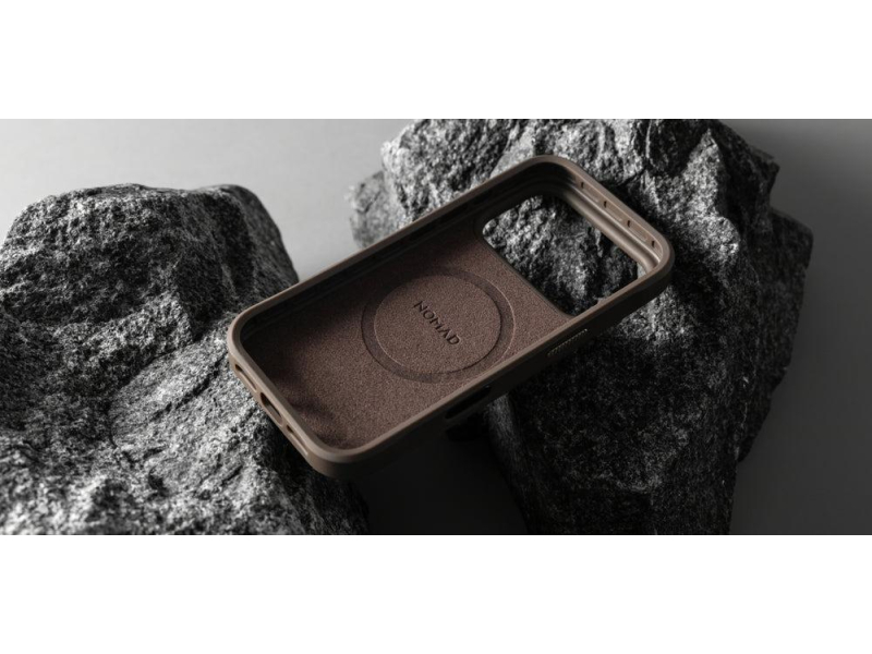 Kompatybilność z MagSafe Nomad Rugged Case