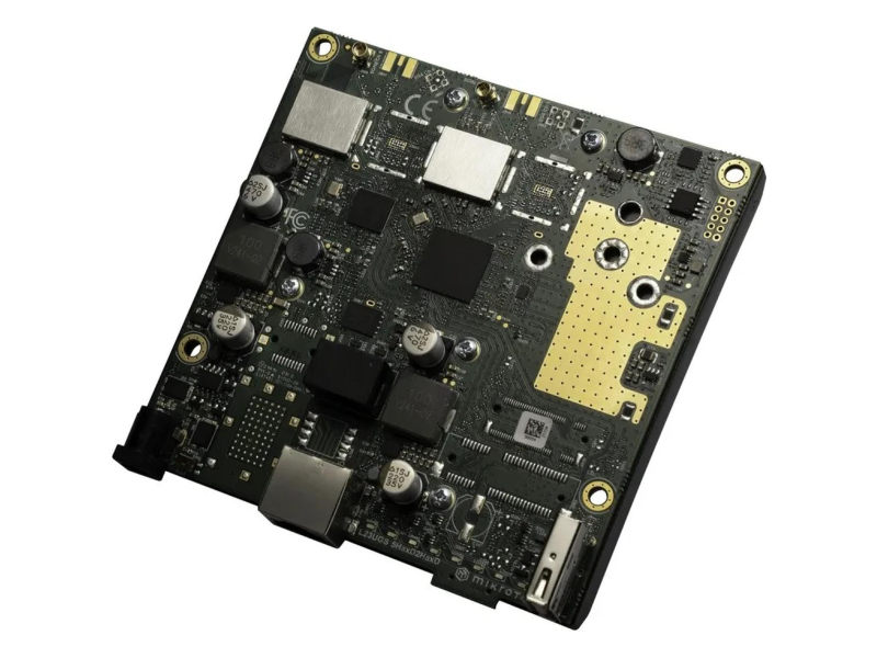 MikroTik L11UG-5HaxD