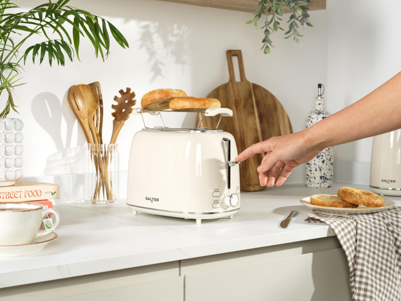 Salter Toster Retro EK6640RCRMVDE