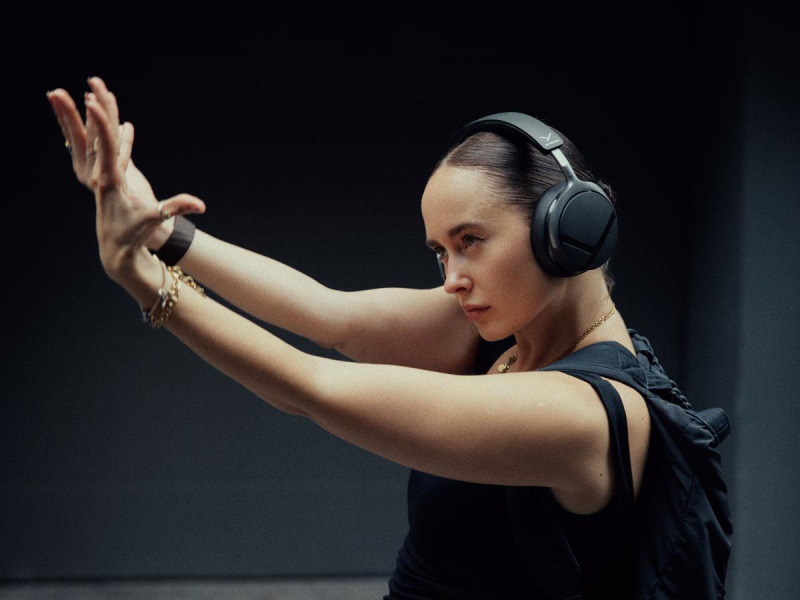 Beyerdynamic AVENTHO Y liquid black