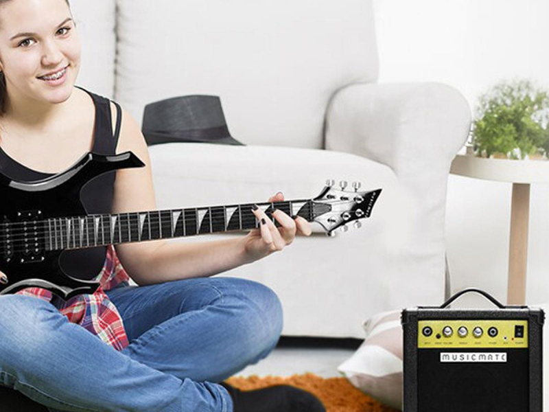 MusicMate Wzmacniacz gitarowy MM-A110 PowerChord