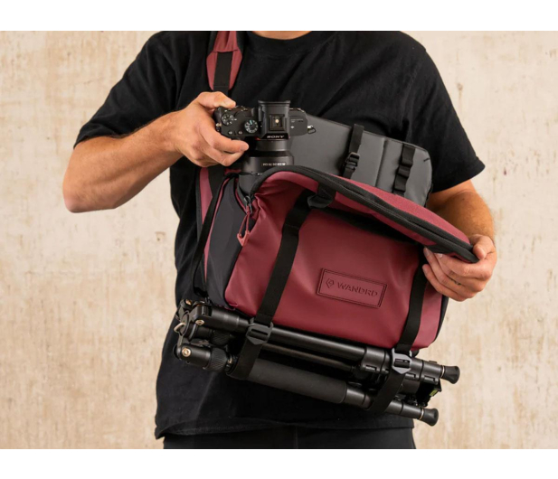 WANDRD ROGUE Sling 9L Rhone Burgundy - 1550098 - zdjęcie 6