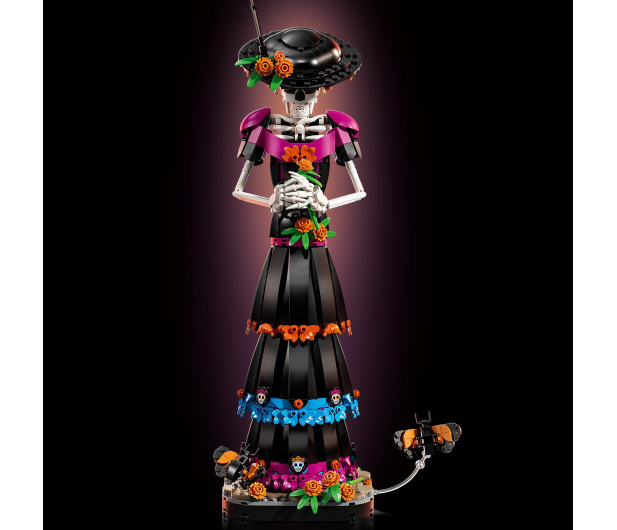 LEGO IDEAS 21372 Lady Catrina - 1547390 - zdjęcie 11