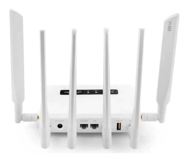 GL.iNet Spitz AX 5G - 1544947 - zdjęcie 4