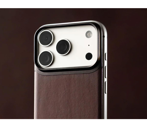 Nomad Magnetic Leather Back iPhone 18 Pro Max / 17 Pro Max MagSafe - 1586586 - zdjęcie 7