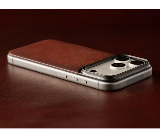 Nomad Magnetic Leather Back iPhone 18 Pro / 17 Pro MagSafe (olde d - 1586591 - zdjęcie 8