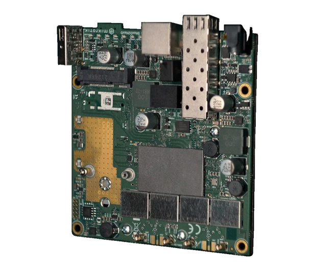 MikroTik L23UGSR-5HAXD2HAXD - 1587650 - zdjęcie