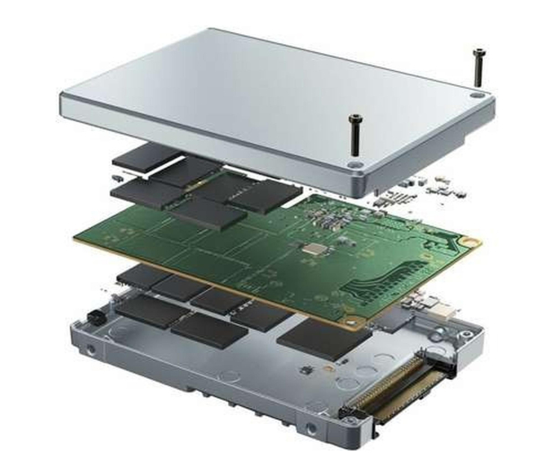 Solidigm 1,92TB 2,5" PCIe 4.0 P5520 - 1596777 - zdjęcie 2