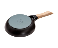 Staub Żeliwna z drewnianym uchwytem 20 cm - 1023633 - zdjęcie 2