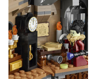 LEGO Icons  11383 Rezydencja burmistrzyni - 1577944 - zdjęcie 8