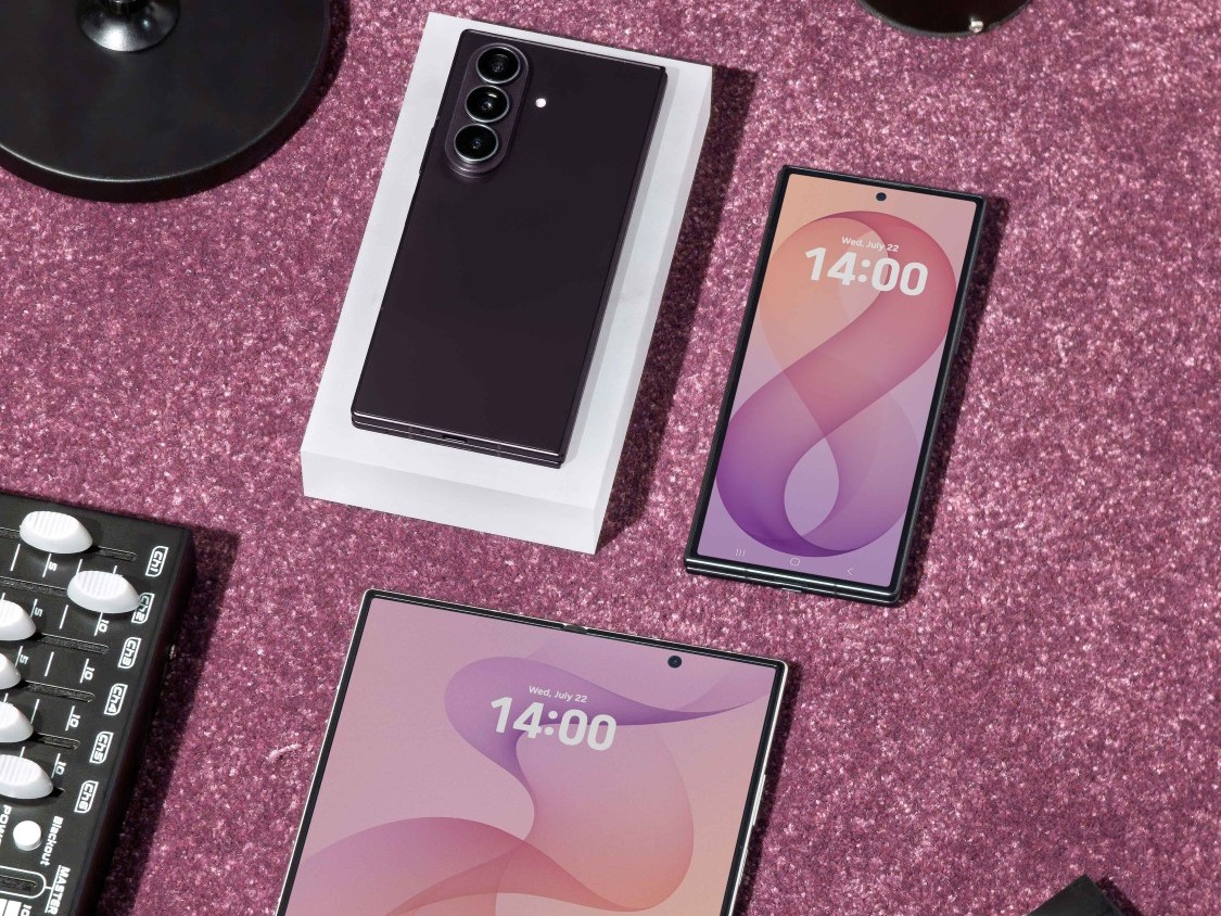 samsung galaxy z fold8 ultra rozkładane ekrany i obudowa